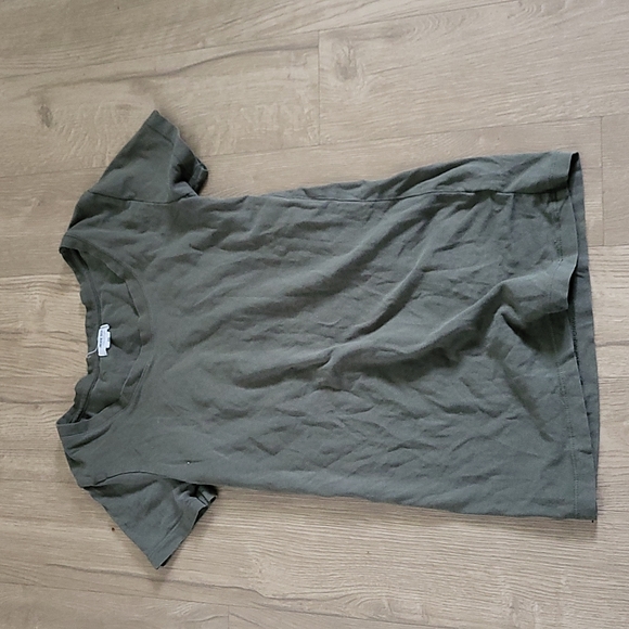 Green tight fit t-shirt - Picture 1 of 2